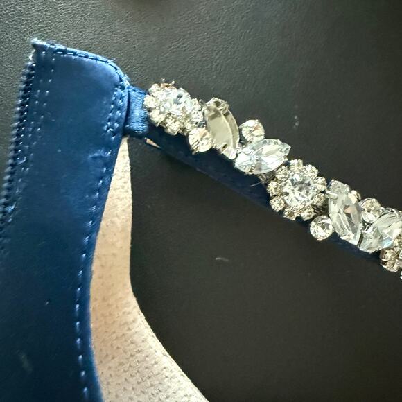 Jewel Badgley Mischka Cathleen 11 satin block heel evening pump 3093 - Picture 2 of 9